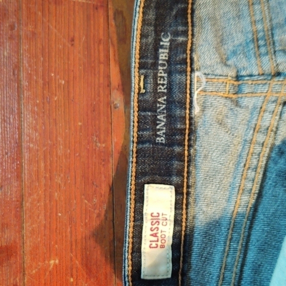 Banana Republic Dark Wash Denim Cut off Jean Shorts 33 in Waist - Picture 5 of 8